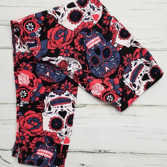 Hot Mess Leggings Pants - Sugar Skull Capri
